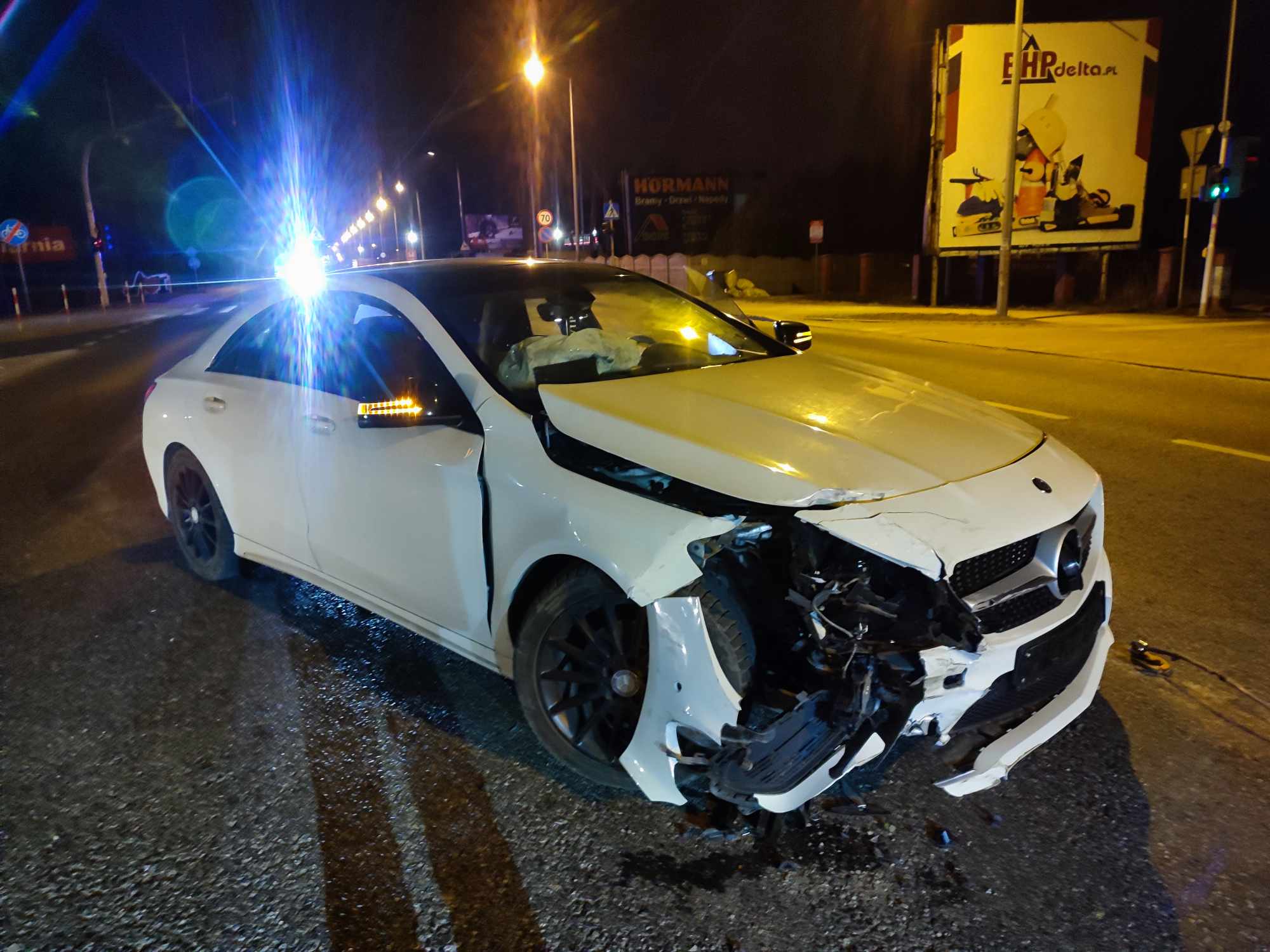 Holowanie samochodów po wypadkach drogowych